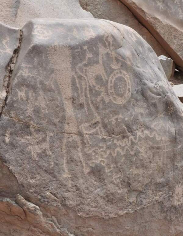 Petroglifos, arqueología en Pica