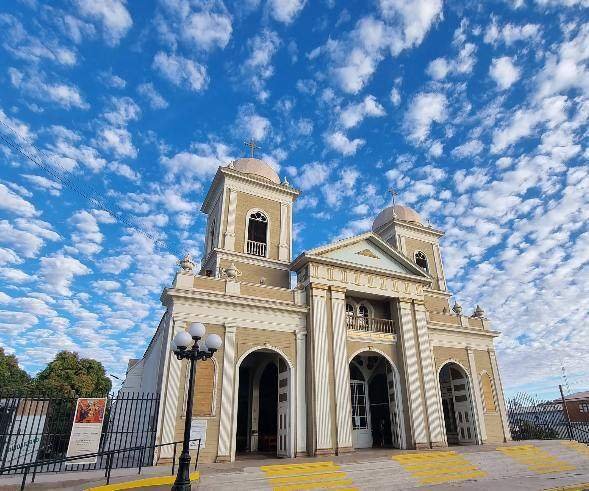 Iglesia de San Andrés, Pica